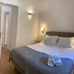 Les Pins De Santa Giulia * بورتو فيكشْيو
