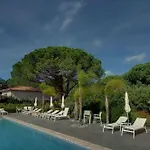 Les Pins De Santa Giulia بورتو فيكشْيو