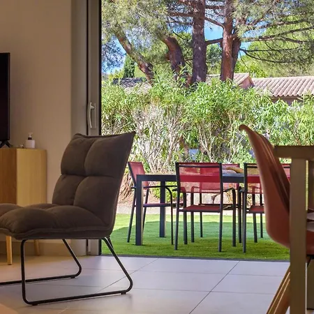 Holiday home Les Pins De Santa Giulia