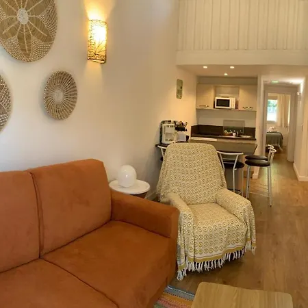 Les Pins De Santa Giulia 펜션 포르토베쉬오