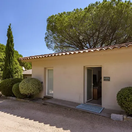 Les Pins De Santa Giulia 펜션 포르토베쉬오