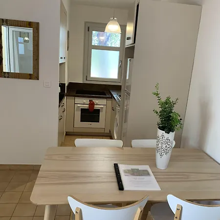 Les Pins De Santa Giulia