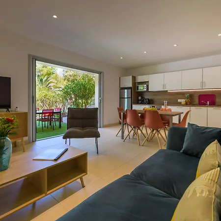 Hébergement de vacances Les Pins De Santa Giulia Porto-Vecchio (Corsica)