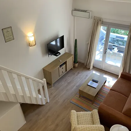 Les Pins De Santa Giulia Hébergement de vacances Porto-Vecchio (Corsica)