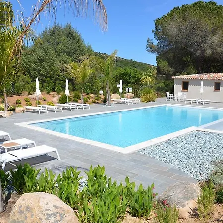 Les Pins De Santa Giulia Holiday home *