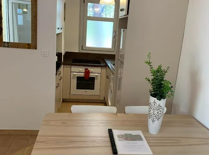 Les Pins De Santa Giulia *