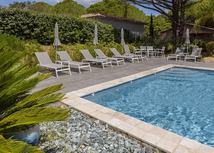 Holiday home Les Pins De Santa Giulia