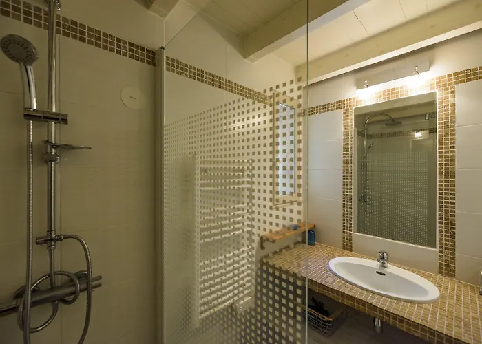 Les Pins De Santa Giulia